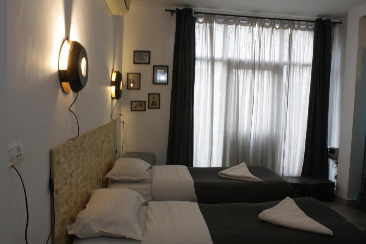 Bed & Chai Guesthouse นิวเดลี ภายนอก รูปภาพ
