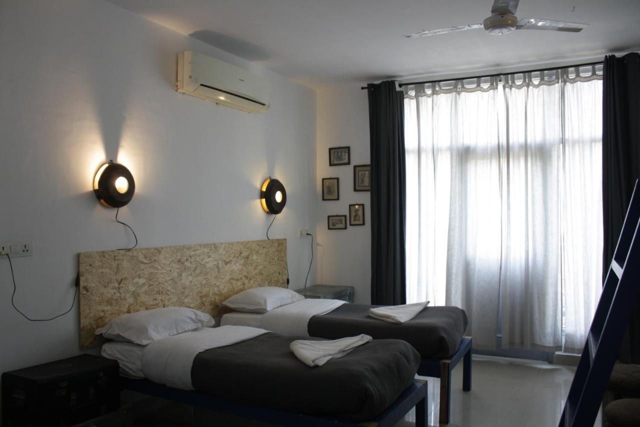 Bed & Chai Guesthouse นิวเดลี ภายนอก รูปภาพ